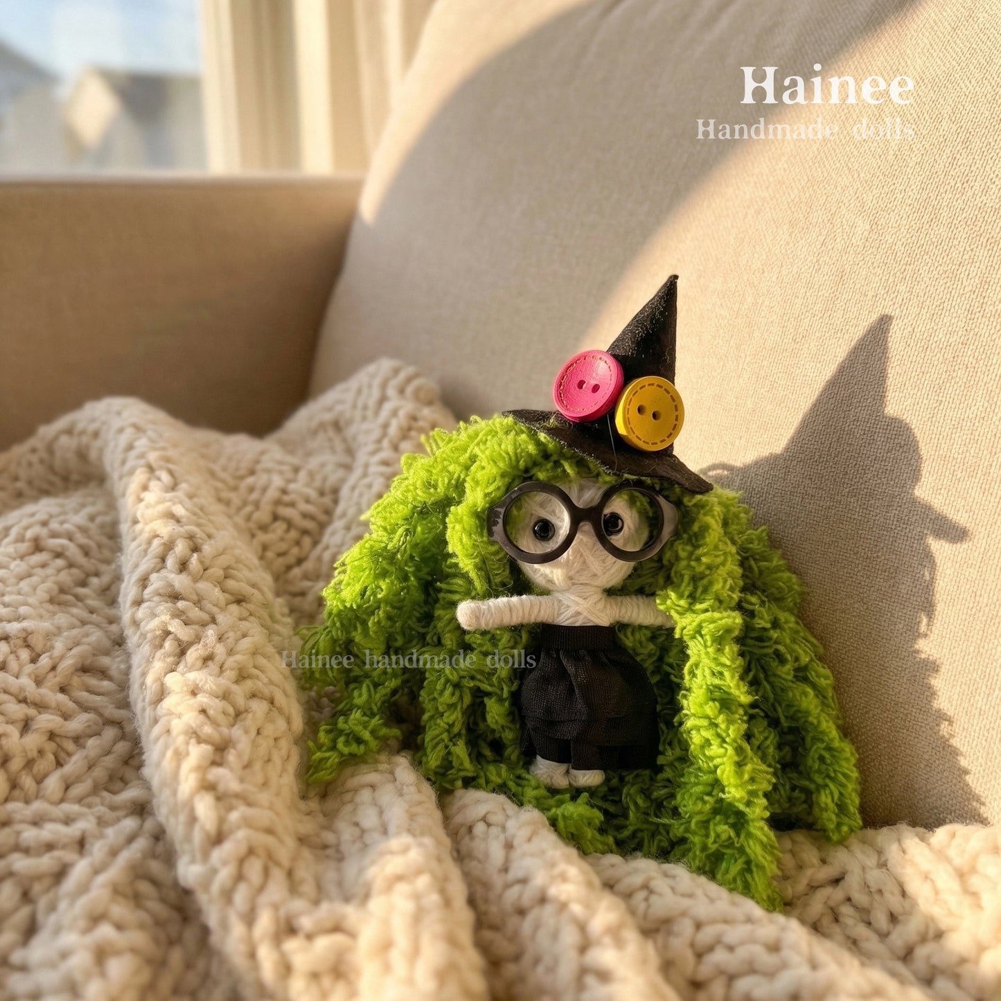 #2605 cute green haired little witch